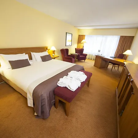 فندق Bilderberg De Keizerskroon 4*