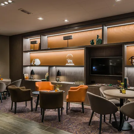 Bilderberg De Keizerskroon Hotel 4*